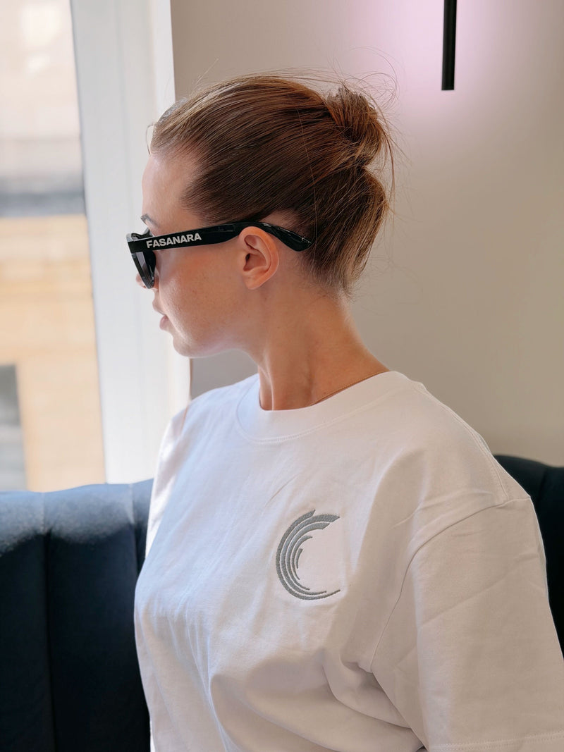 Retro-Style Black Sunglasses